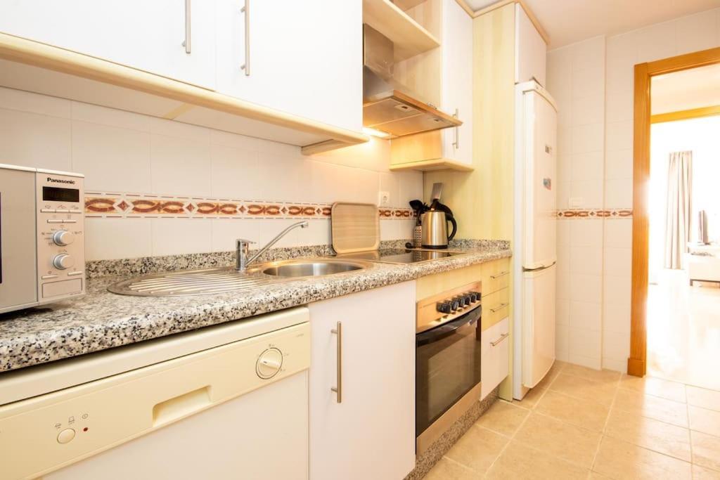 Penthouse With Roof Terrace, Bbq, Pool- And Sea Views Apartment Buenas Noches Bagian luar foto