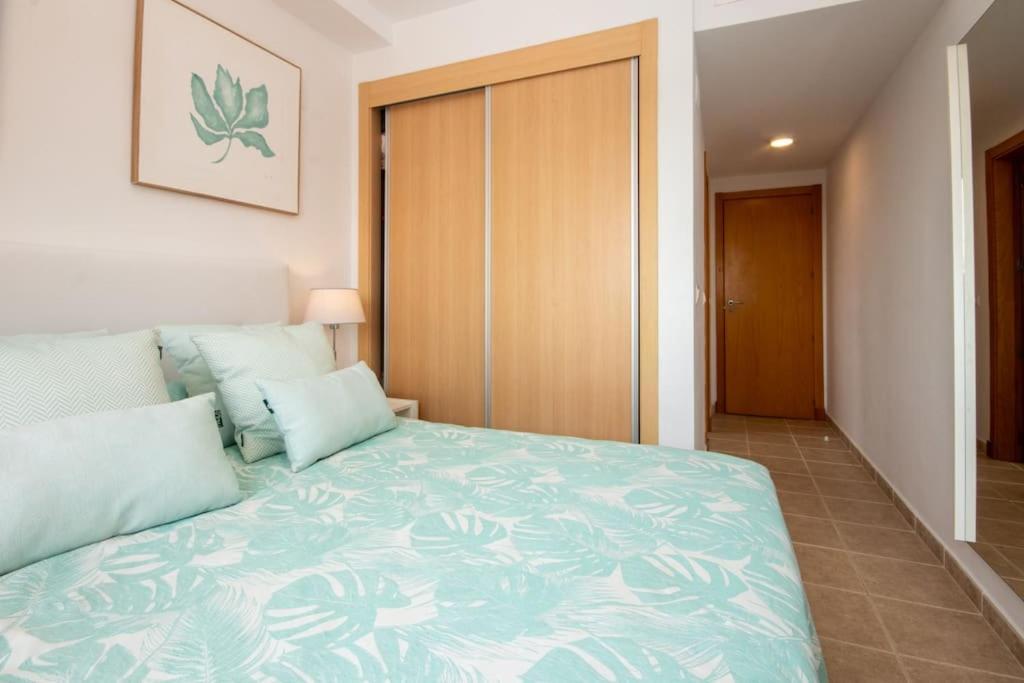 Penthouse With Roof Terrace, Bbq, Pool- And Sea Views Apartment Buenas Noches Bagian luar foto