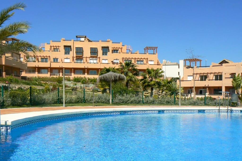Penthouse With Roof Terrace, Bbq, Pool- And Sea Views Apartment Buenas Noches Bagian luar foto